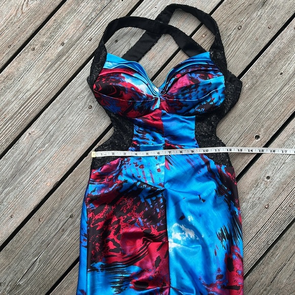 Blondie Nites satiny & sexy mermaid gown 1 - Picture 9 of 15